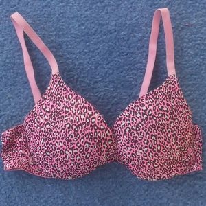 Pink Victoria's Secret pushup bra pink leopard